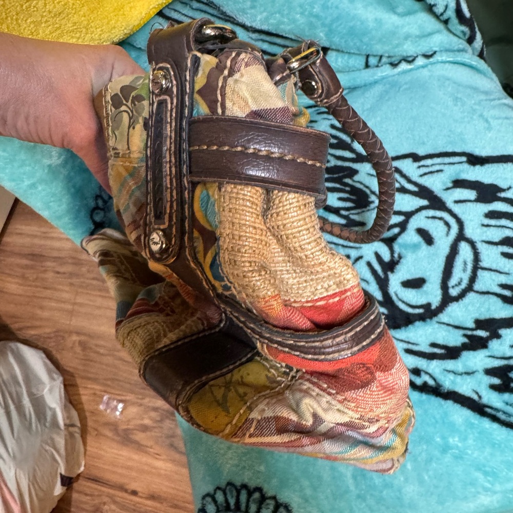 Fossil Patchwork Multi-Color Shoulder Bag with Br… - image 8